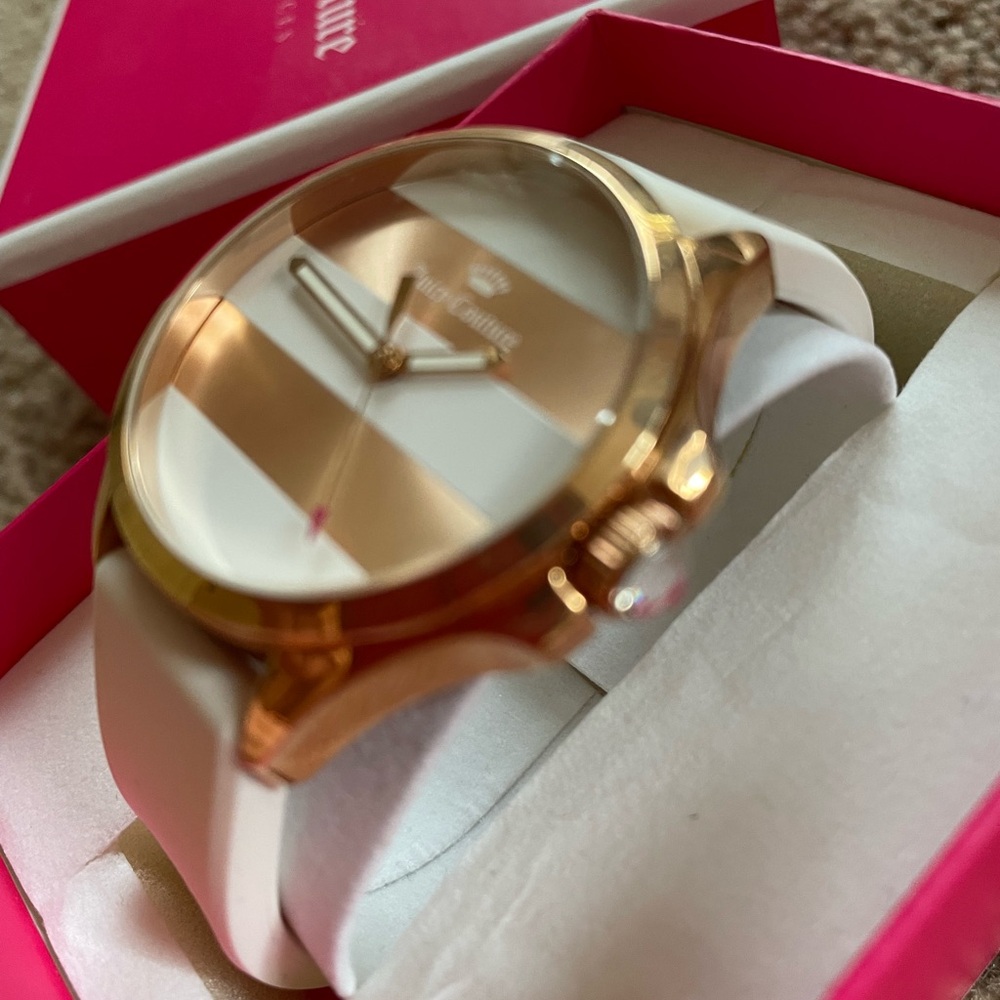 Juicy Couture wristwatch - Picture 4 of 6